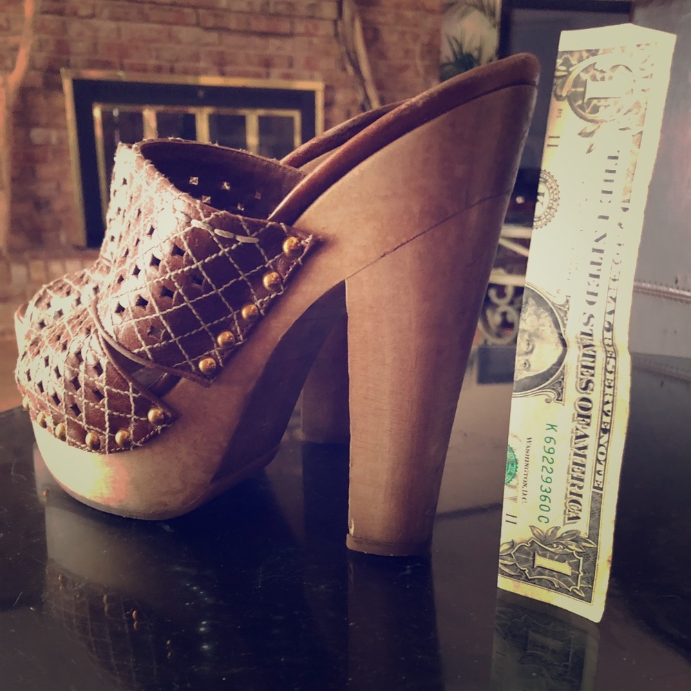Prada brown leather heals